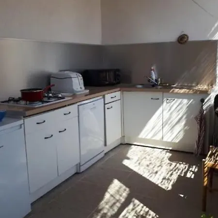 Tatil Evi With Garden Near The